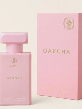 NEW ! Oakcha Senora Extrait de Parfum – Pink Bottle